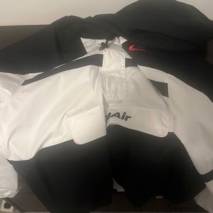Large Nike half zipper windbreaker jacket